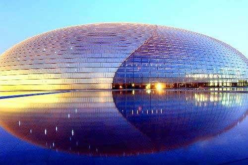 樹脂井蓋和鑄鐵井蓋各有各的優勢，看使用場合來決定。